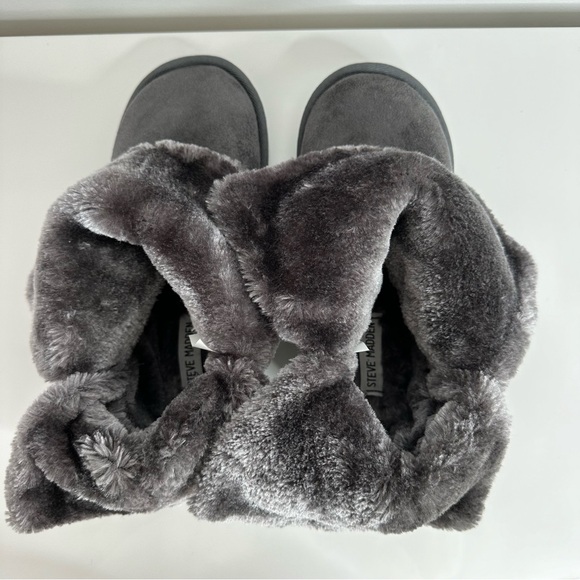 Steve Madden Grey Bear Paw Boot Slippers Women’s Size 7 - Picture 2 of 5